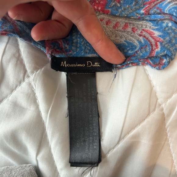 Massimo Dutti blue scarf - Picture 3 of 3